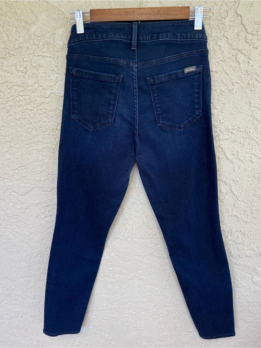 Eddie Bauer Mid Rise Slightly Curvy Skinny Ankle Stretch Jeans Dark Wash Size 2 - Picture 4 of 14